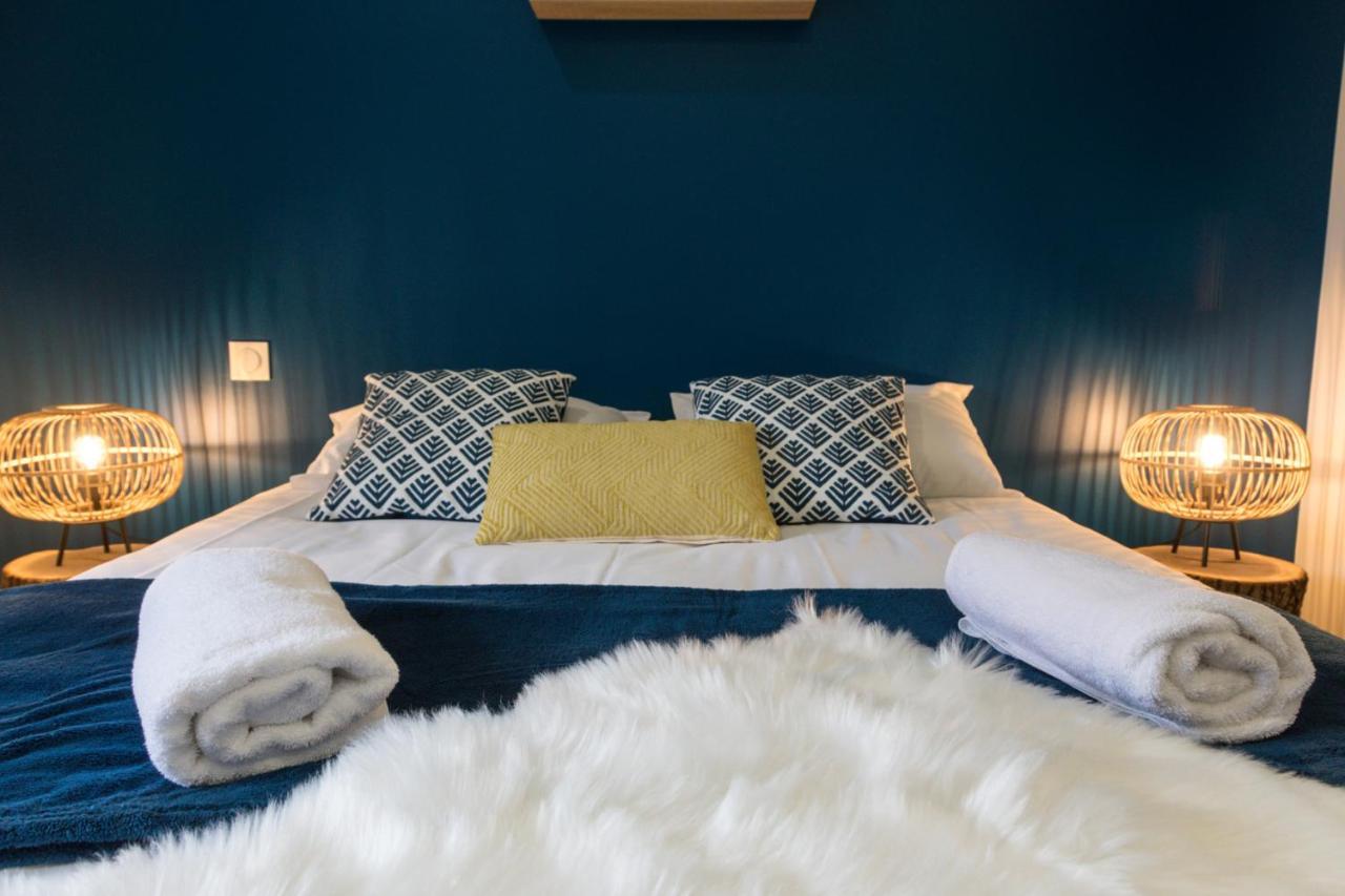 Appart-Hotel N 4 Calme Avec Terrasse, Wi-Fi Haut Debit, Petit-Dejeuner, Room-Service Et Parking Prive Chouzelot Eksteriør billede